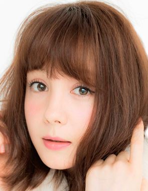 トリンドル玲奈 鼻フックで不自然 性格は悪でダレノガレも唖然 タケちゃんのレロレロポンチ